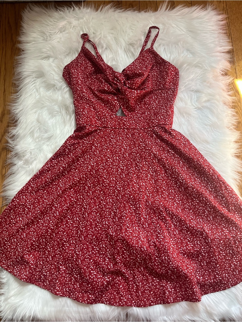 SHEIN Burgundy Floral Tie-Front Mini Dress